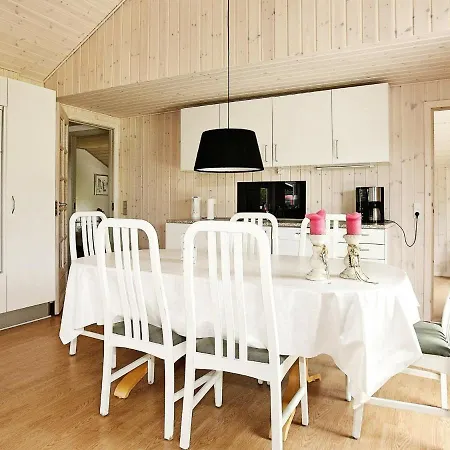 Dom wakacyjny Three-bedroom Holiday In Hadsund 39 Øster Hurup