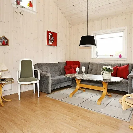 Dom wakacyjny Three-bedroom Holiday In Hadsund 39 Øster Hurup